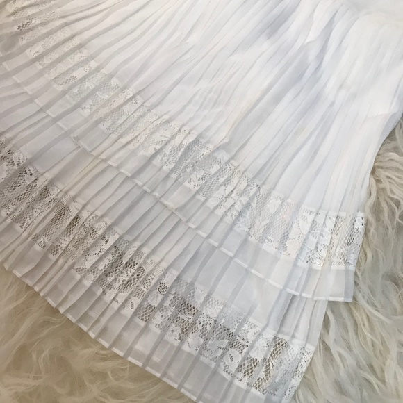 FRENCH CONNECTION Adanna Chiffon Lace Dress - Picture 4 of 8